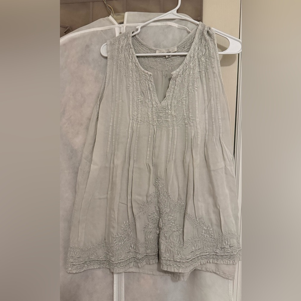 Solitaire Light Greenish Grey Embroidered Sleeveless V-Neck Tank
